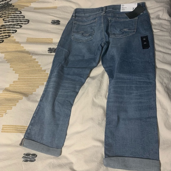 Silver Capri Mid Rise Curvy - Suki style - Picture 4 of 5